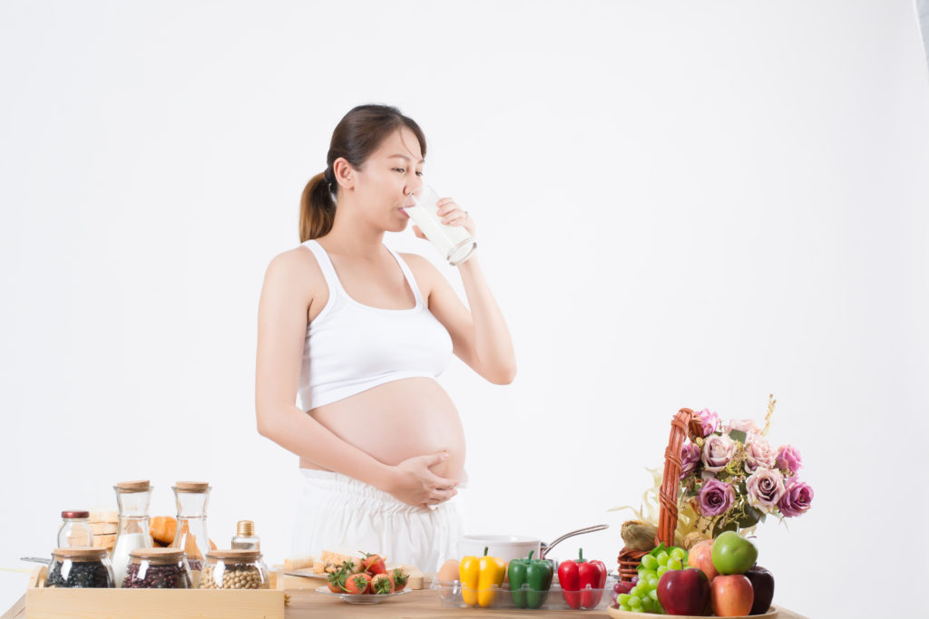 Mẹo hay giúp mẹ bầu giảm ốm nghén 