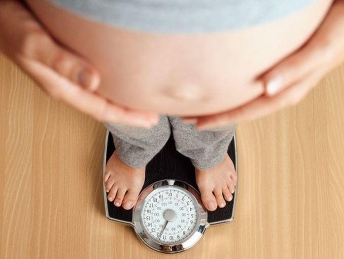 dấu hiệu thai nhi không khỏe mạnh